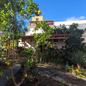 https://casa-roberta-agua.tenerifehoteles.net